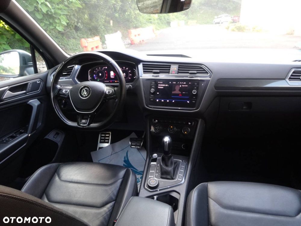 Volkswagen Tiguan - 19