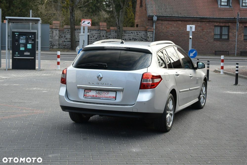 Renault Laguna - 16