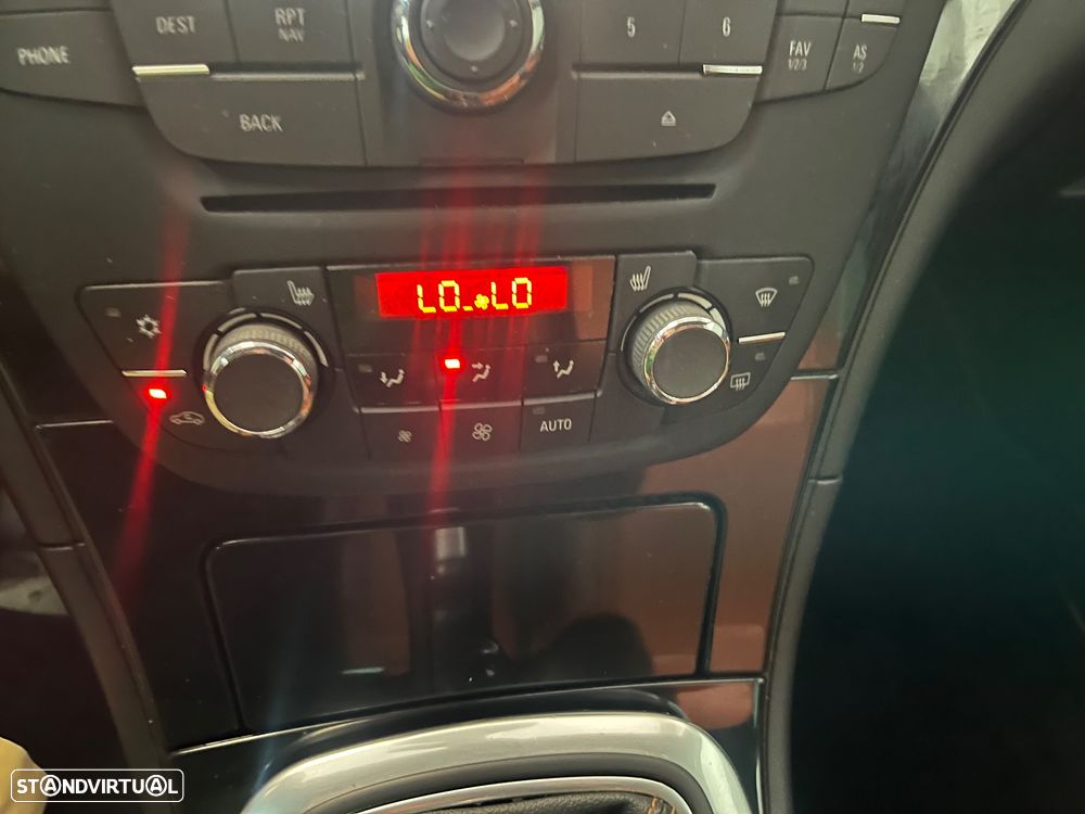 Opel Insignia Sports Tourer 2.0 Bi Turbo CDTI Tour. ecoFLEXSt/St Innovation - 32