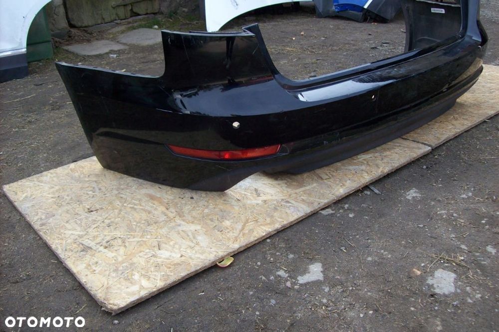 zderzak tylny audi a4 b9 kombi - 2