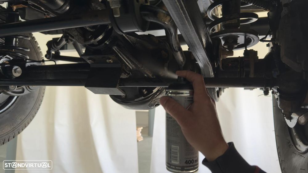 Land Rover Defender 110 DPF SE - 27