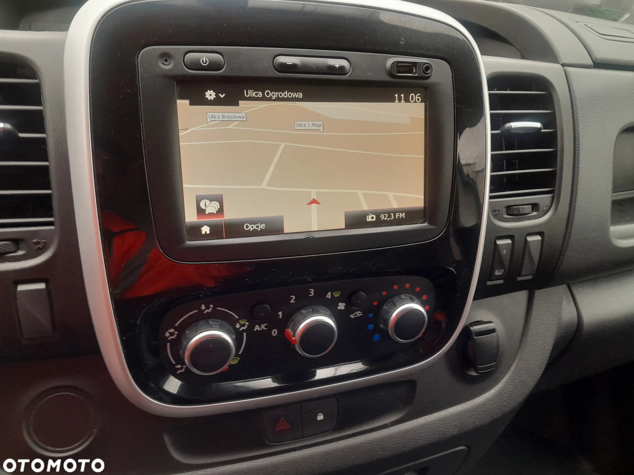 Renault Trafic Long - 17