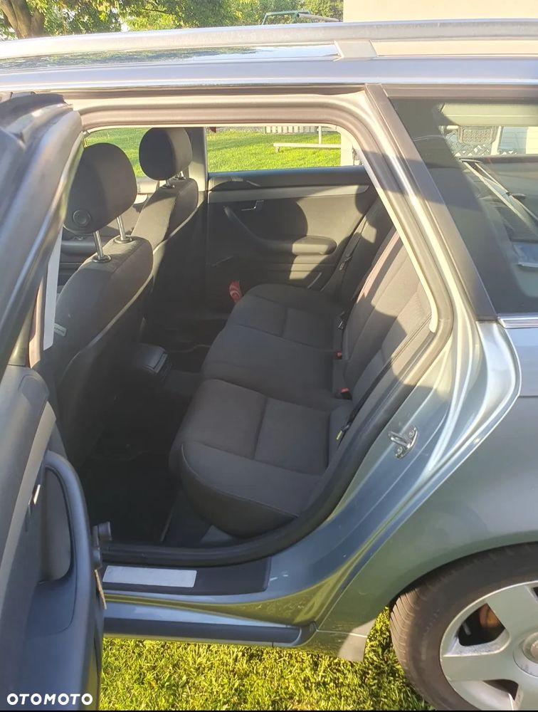 Audi A4 Avant 1.9 TDI DPF - 10