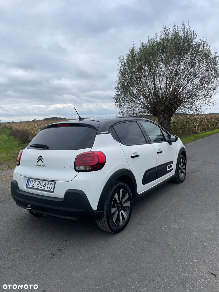 Citroën C3 Pure Tech 82 SHINE - 8