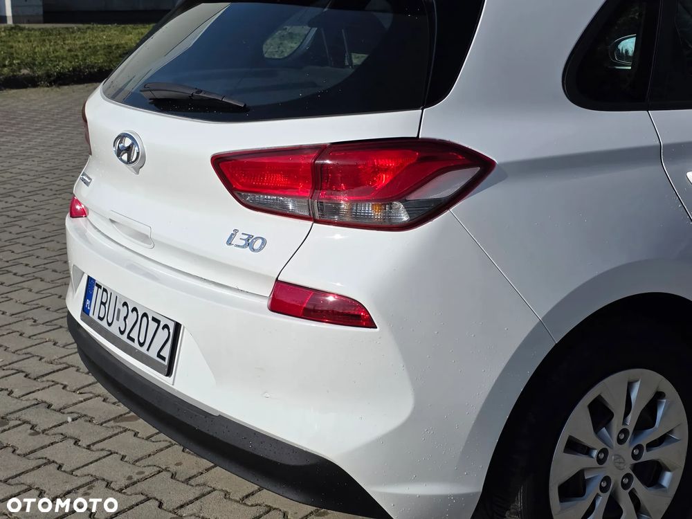 Hyundai i30 1.4 Comfort - 15