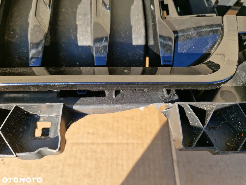 BMW X1 iX1 U11 GRILL ATRAPA ŻALUZJA ROLETA - 4