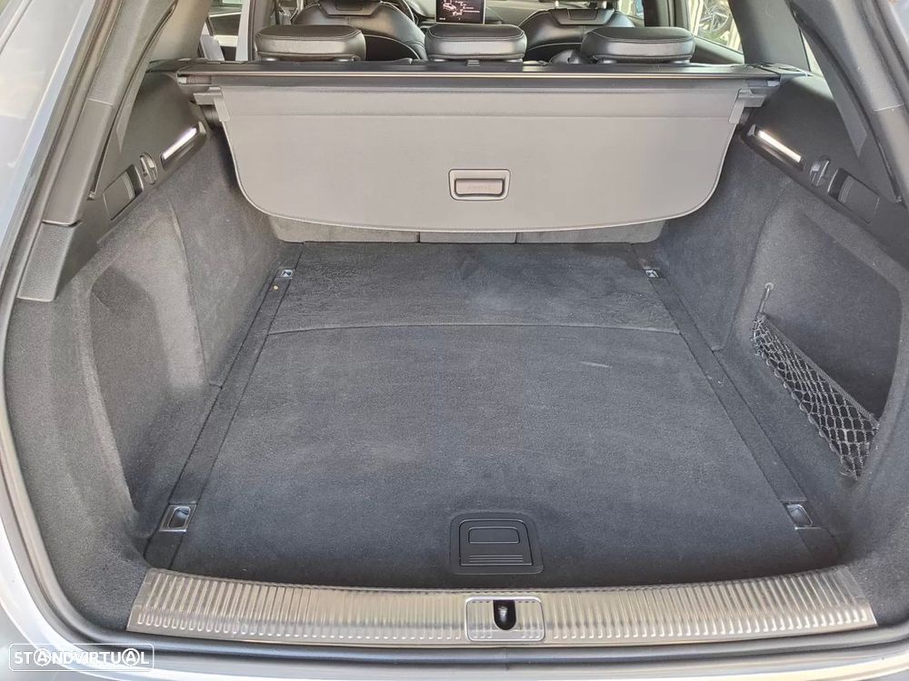 Audi A4 Avant 2.0 TDI DPF multitronic S line Sport Pack - 16