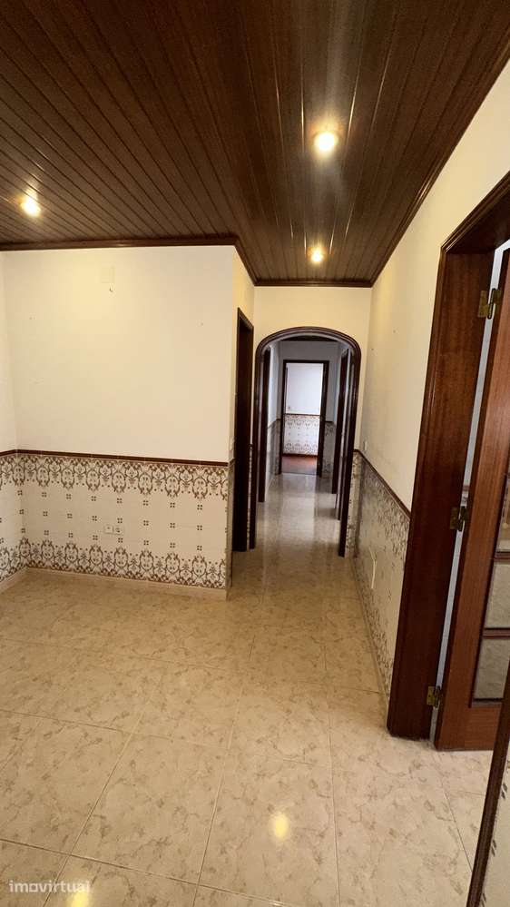 T2 - Rés-do-Cão - Vila Chã - Barreiro. - Grande imagem: 5/10