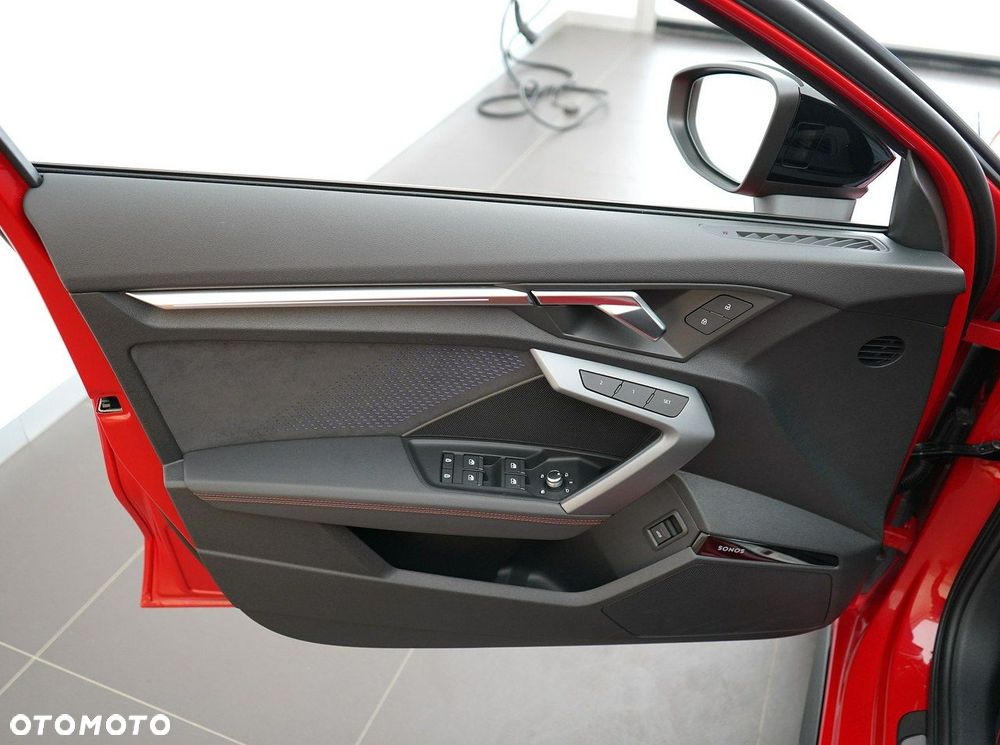Audi A3 Sportback - 13