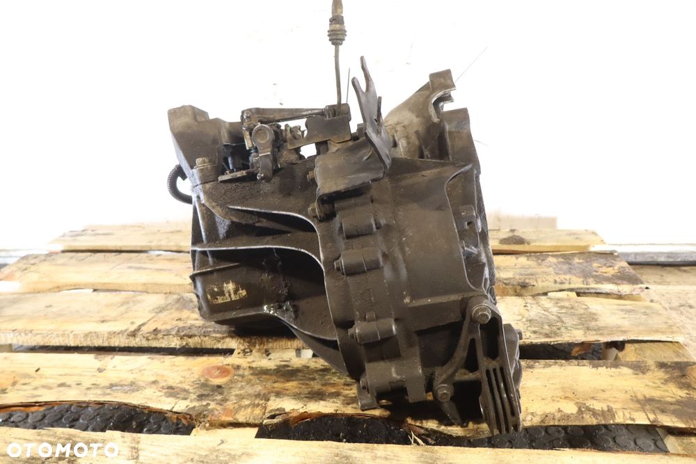 SKRZYNIA BIEGÓW 5 BIEGOWA FORD MONDEO IV MK4 2.0 - 4
