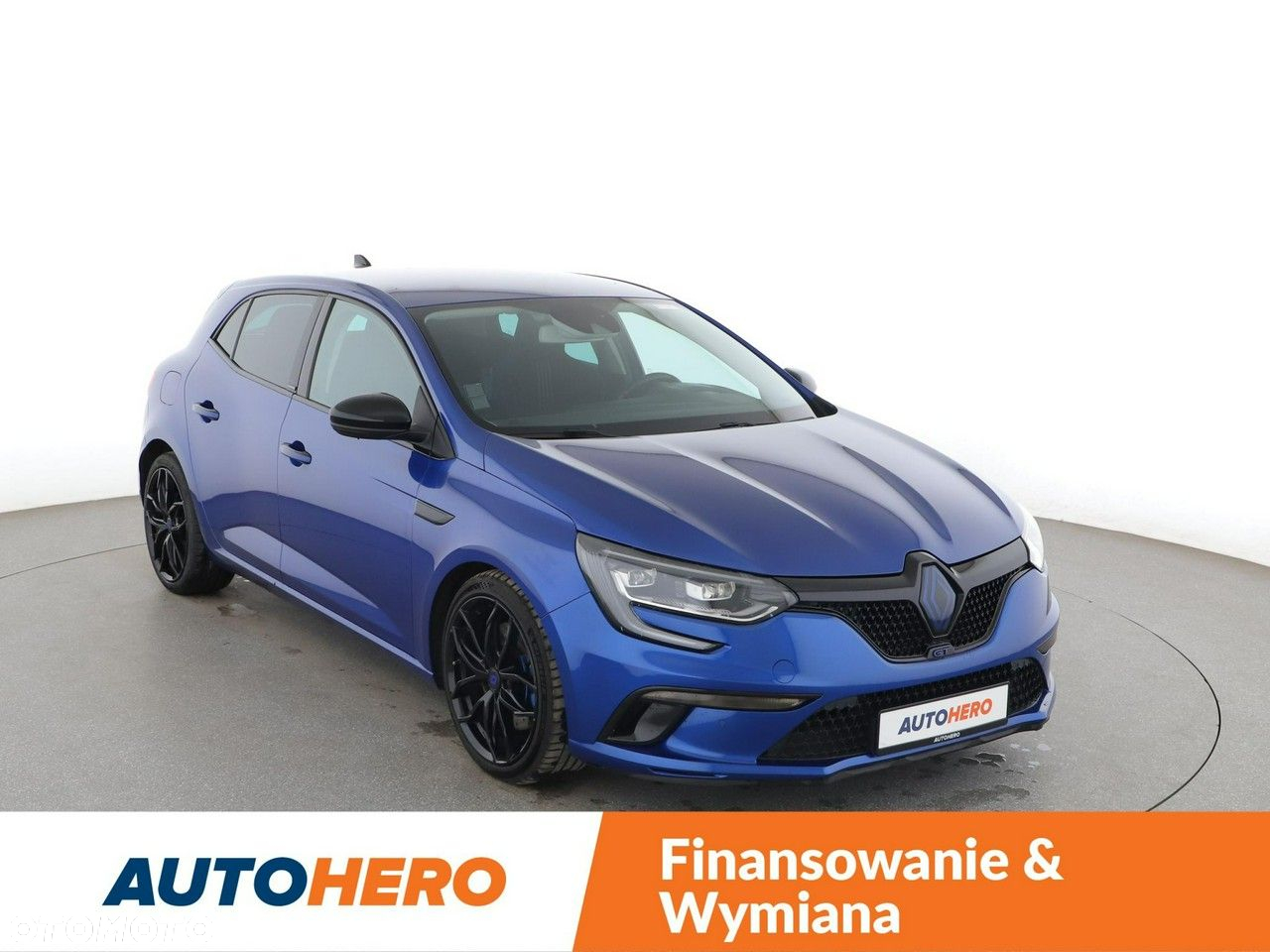 Renault Megane ENERGY TCe 205 EDC GT - 10