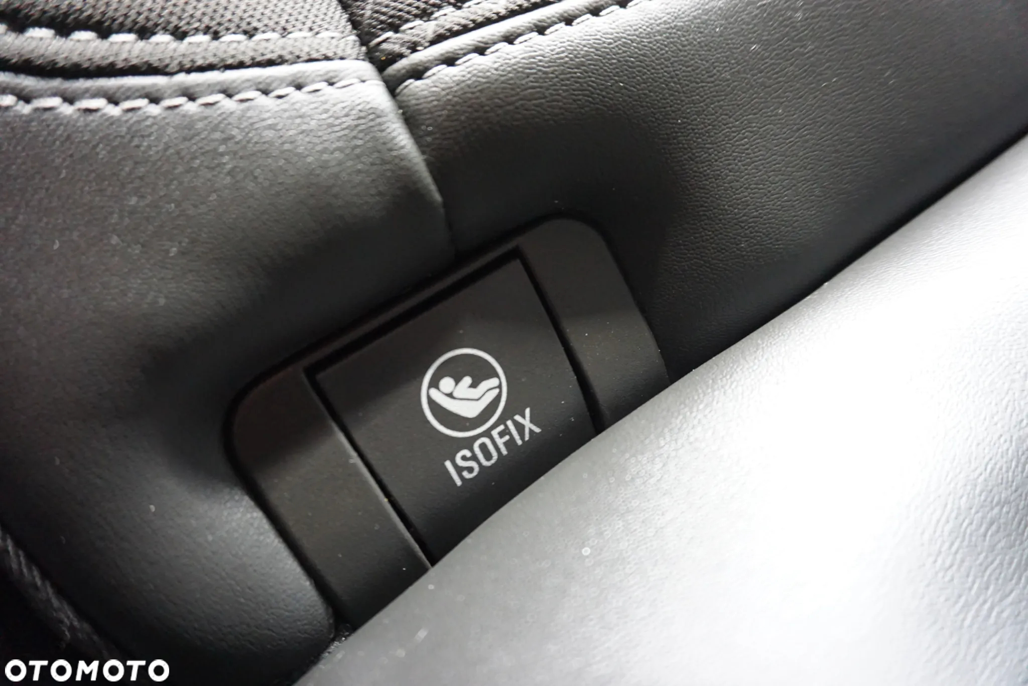 Opel Mokka 1.4 T Cosmo S&S - 23