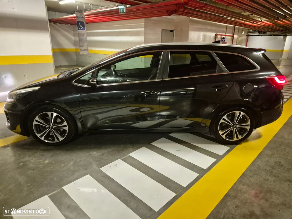 Kia Ceed SW 1.6 CRDi GT Line - 2