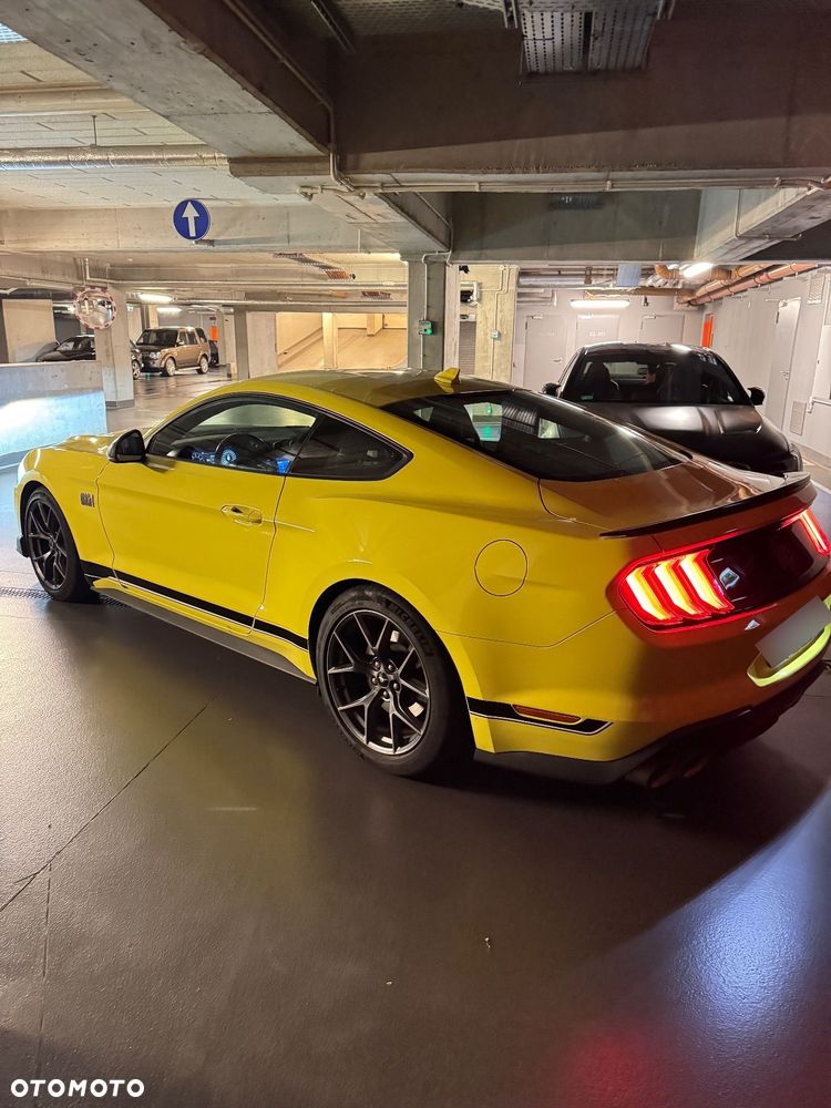 Ford Mustang - 17