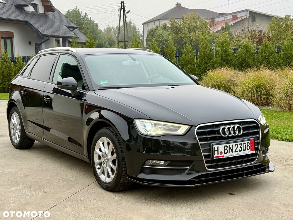 Audi A3 Sportback 1.4 TFSI Attraction - 1