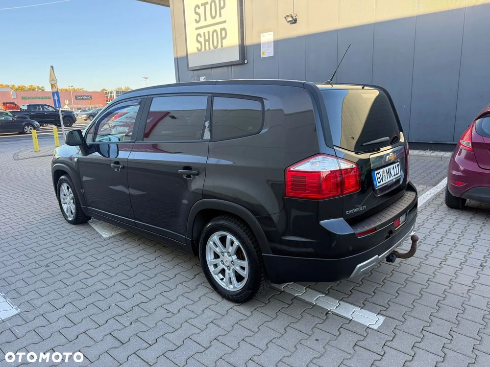Chevrolet Orlando 2011 photo 3