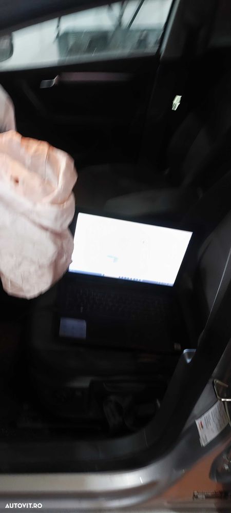 Dezmembrez volkswagen vw passat B7 Break an 2012 CAYC cv MYP LA7W - 8