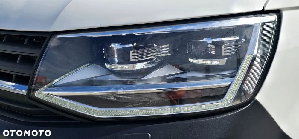 Volkswagen Transporter - 3