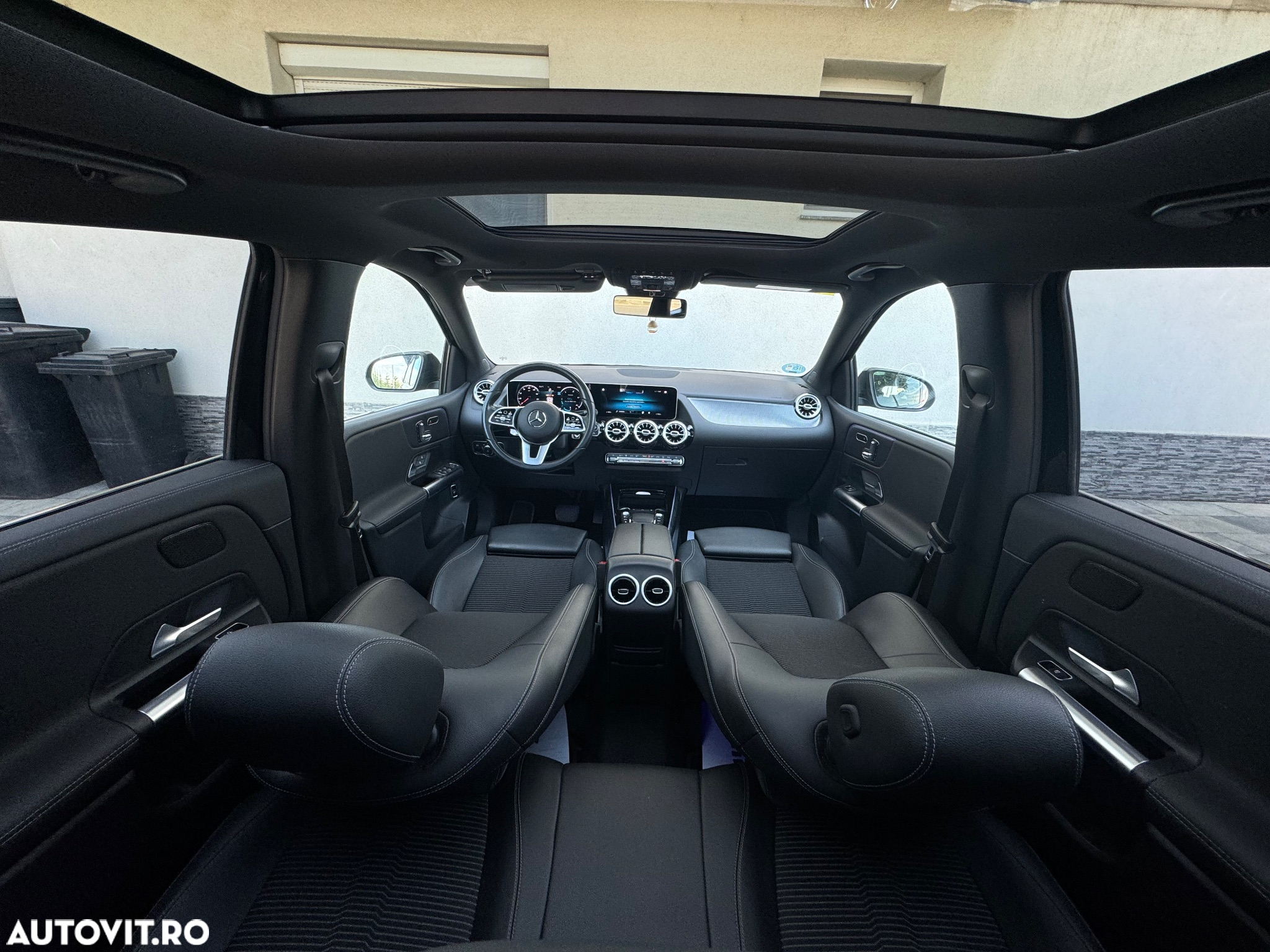 Mercedes-Benz B - 15