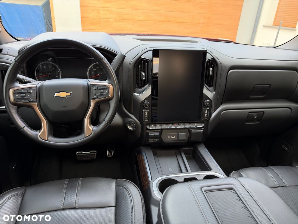 Chevrolet Silverado - 18