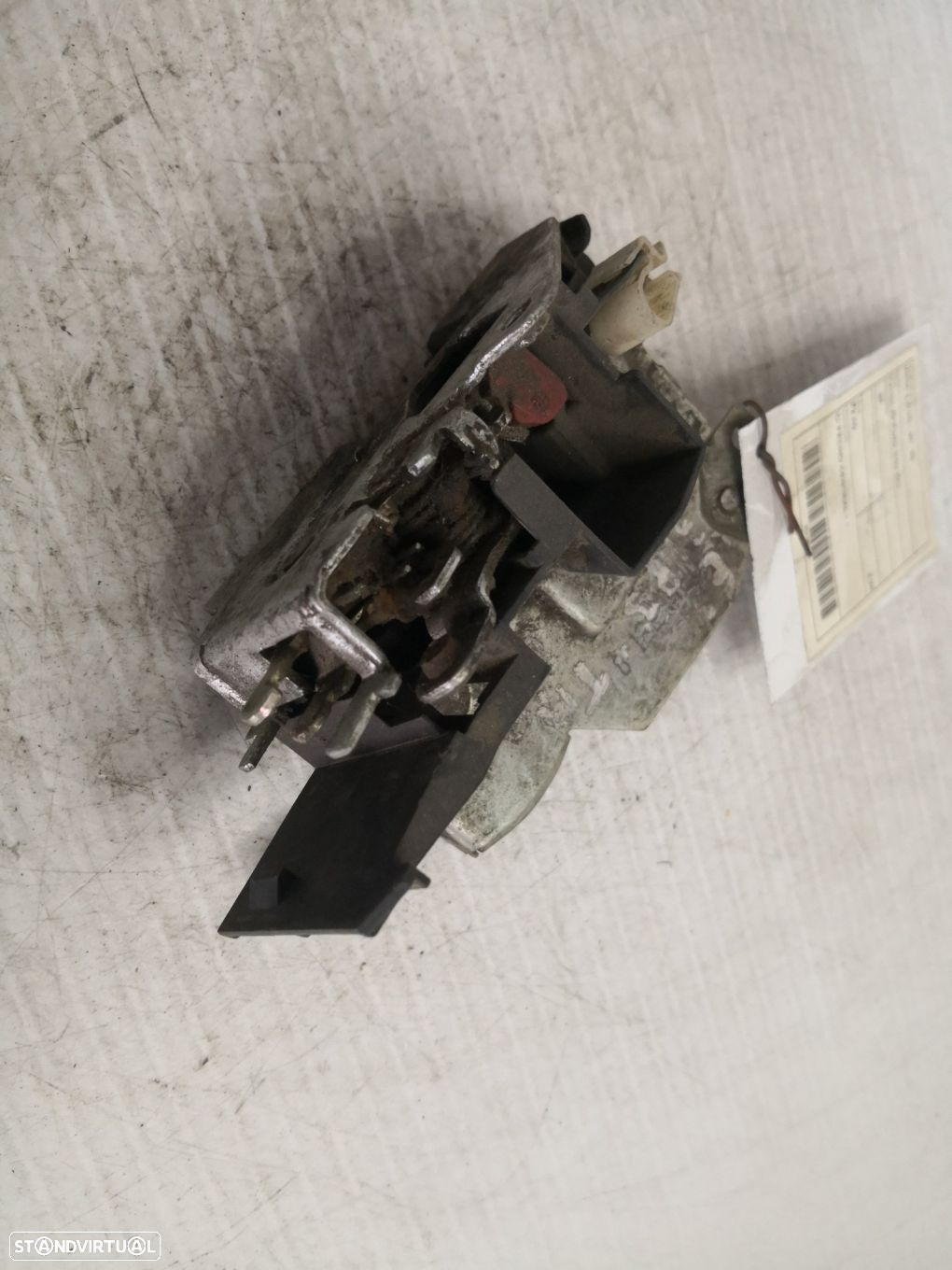 Fecho Da Porta Trás Dto Bmw 3 (E36) - 4