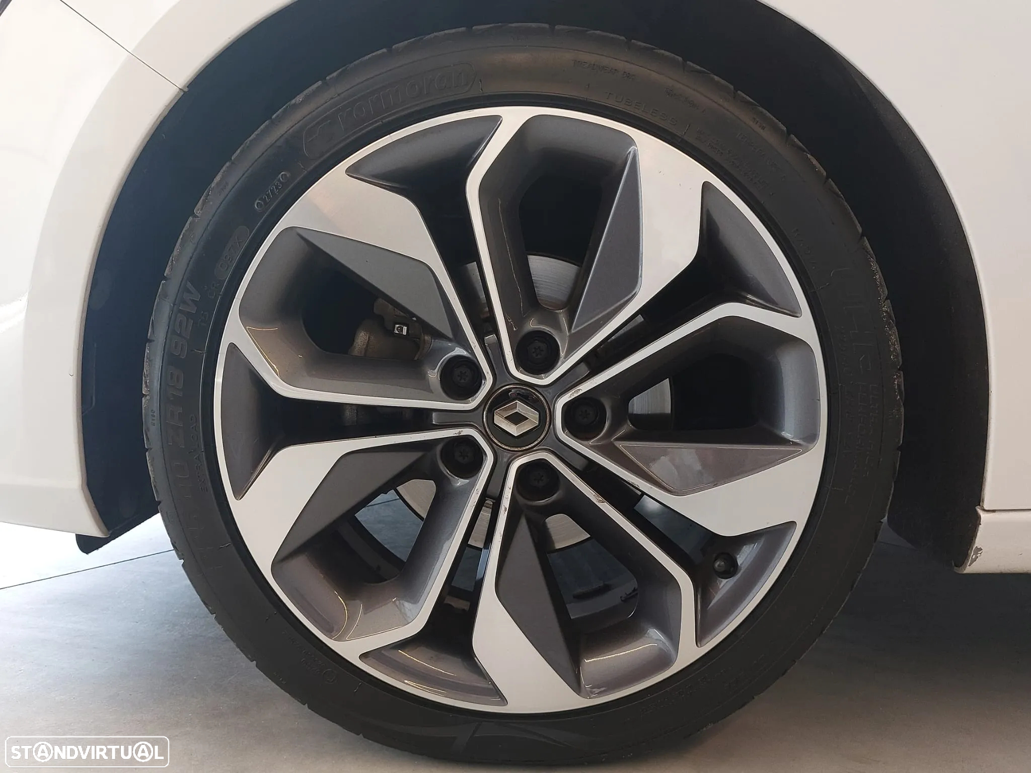 Renault Mégane Grand Coupe - 11