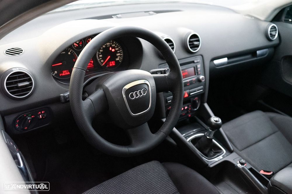 Audi A3 Sportback 1.9 TDi Advance - 5