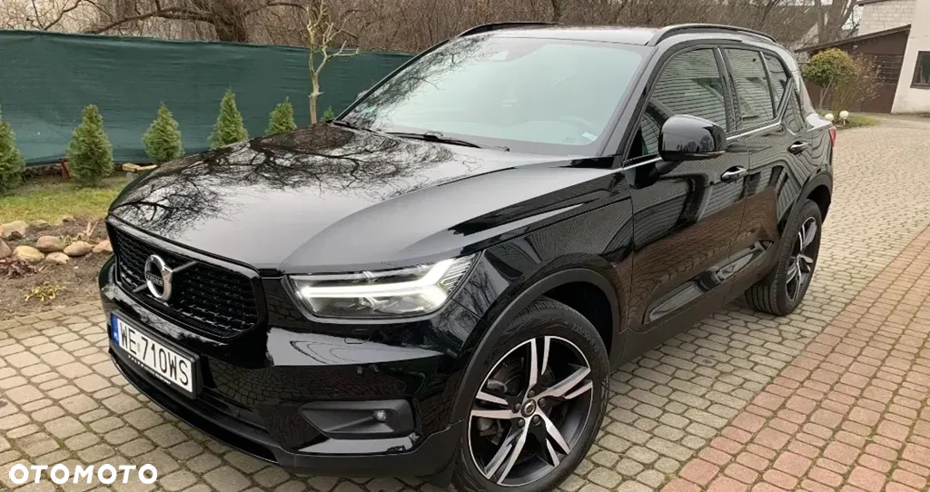 Volvo XC 40 T4 AWD R-Design - 4