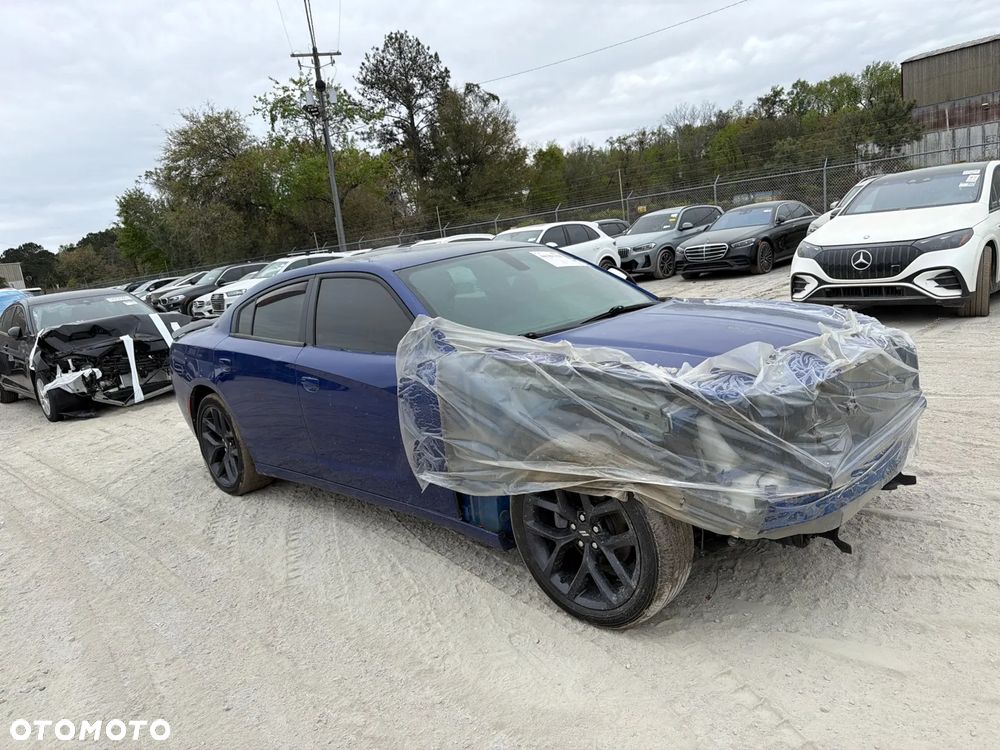 Dodge Charger - 11