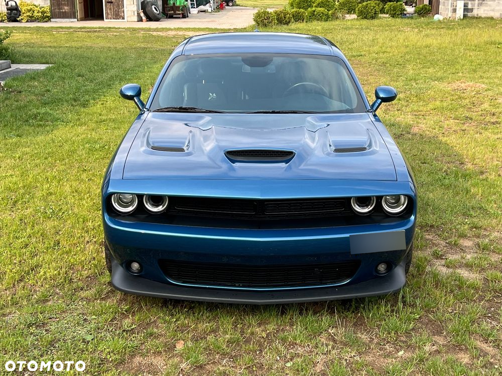 Dodge Challenger 6.4 Scat Pack - 2