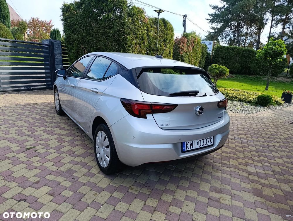 Opel Astra 1.2 T Elegance S&S - 8