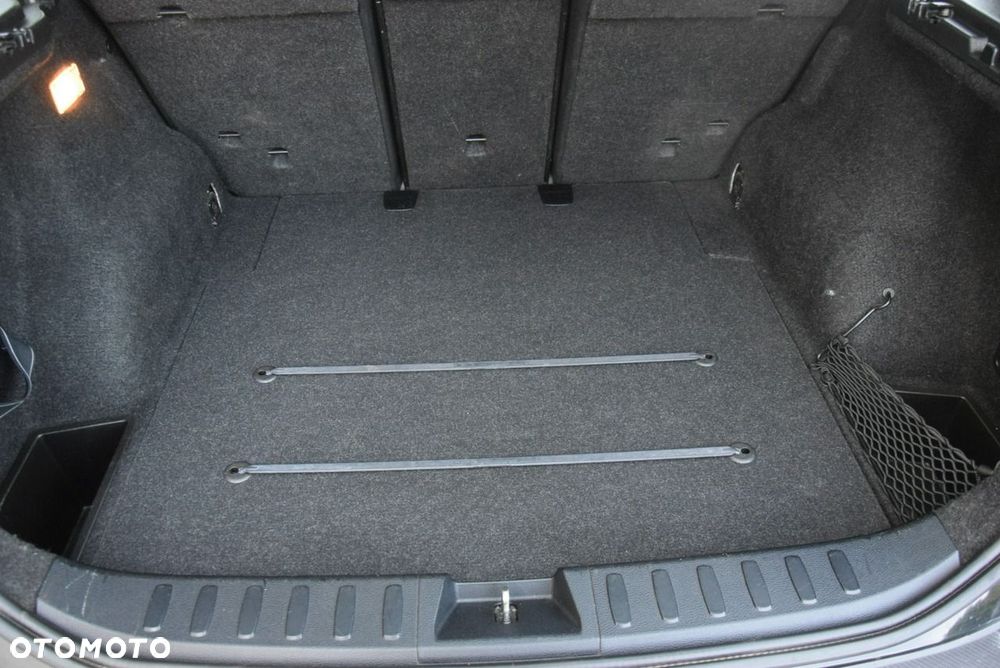 BMW X1 xDrive18d - 22