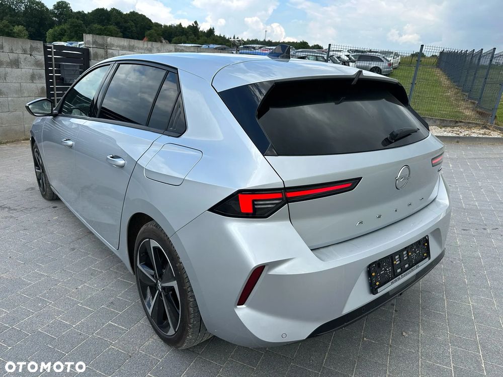 Opel Astra 1.6 T Plug-in Hybrid Elegance - 6