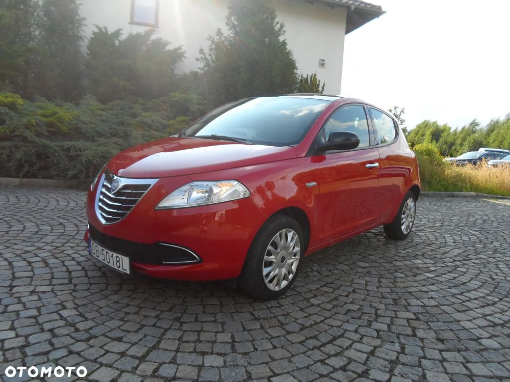 Lancia Ypsilon Y 0.9 TwinAir Turbo 8V Platinum - 1
