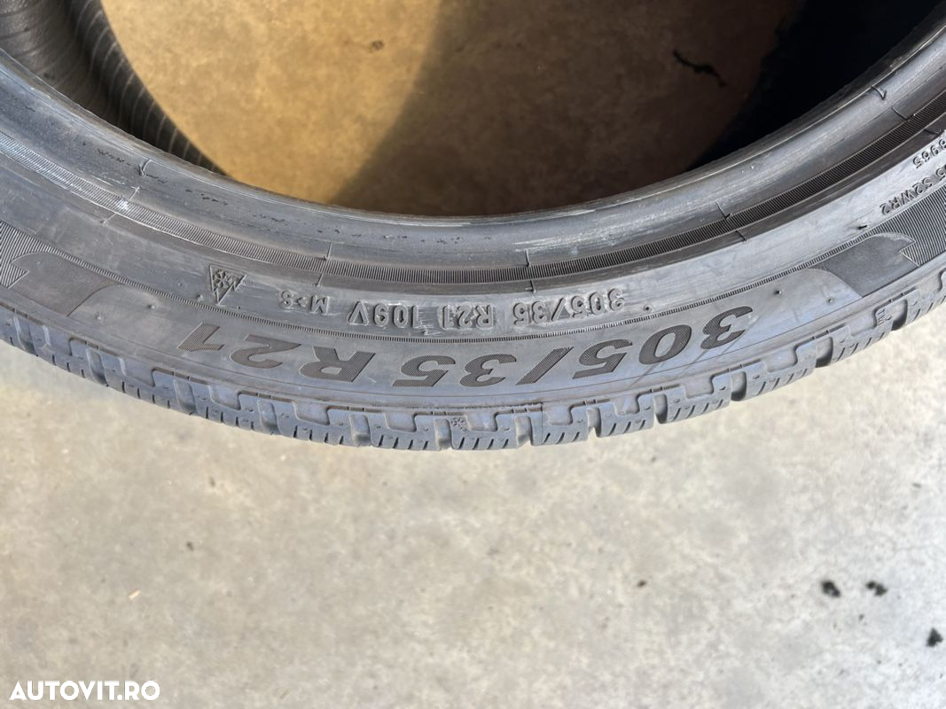 vând 2 anvelope 305/35/21 Pirelli de iarnă la 6mm - 4