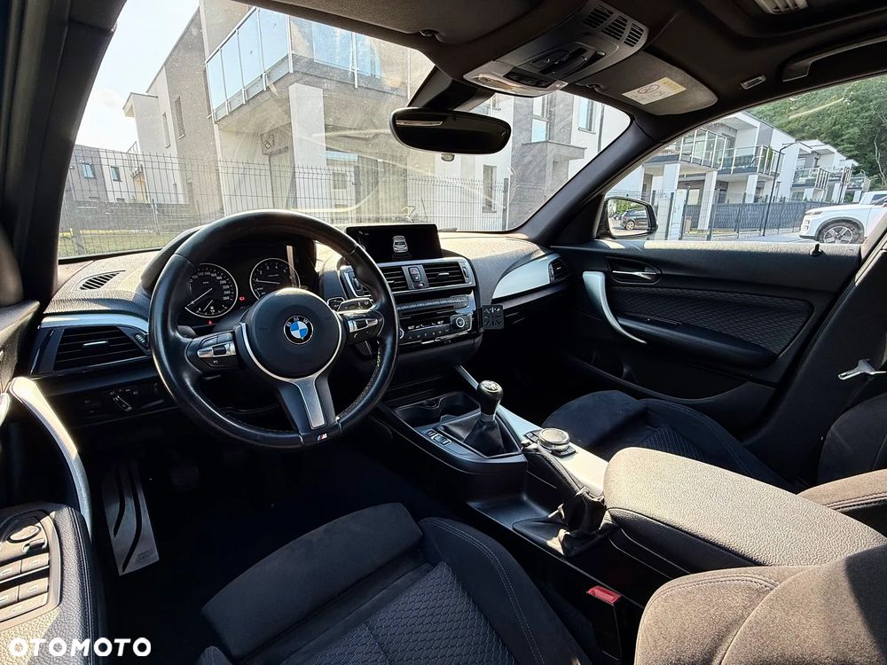 BMW Seria 1 - 24