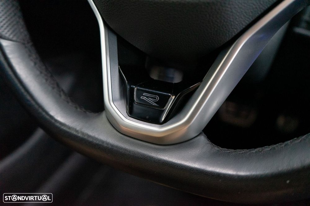 VW Golf Variant 2.0 TDi R-Line DSG - 46