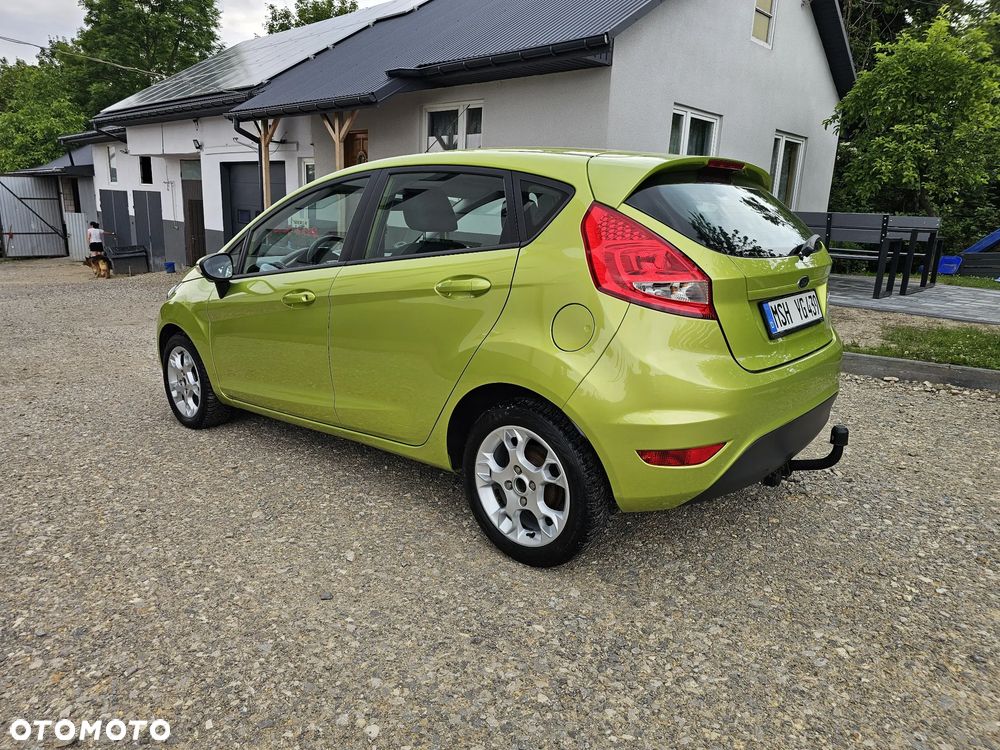 Ford Fiesta - 5