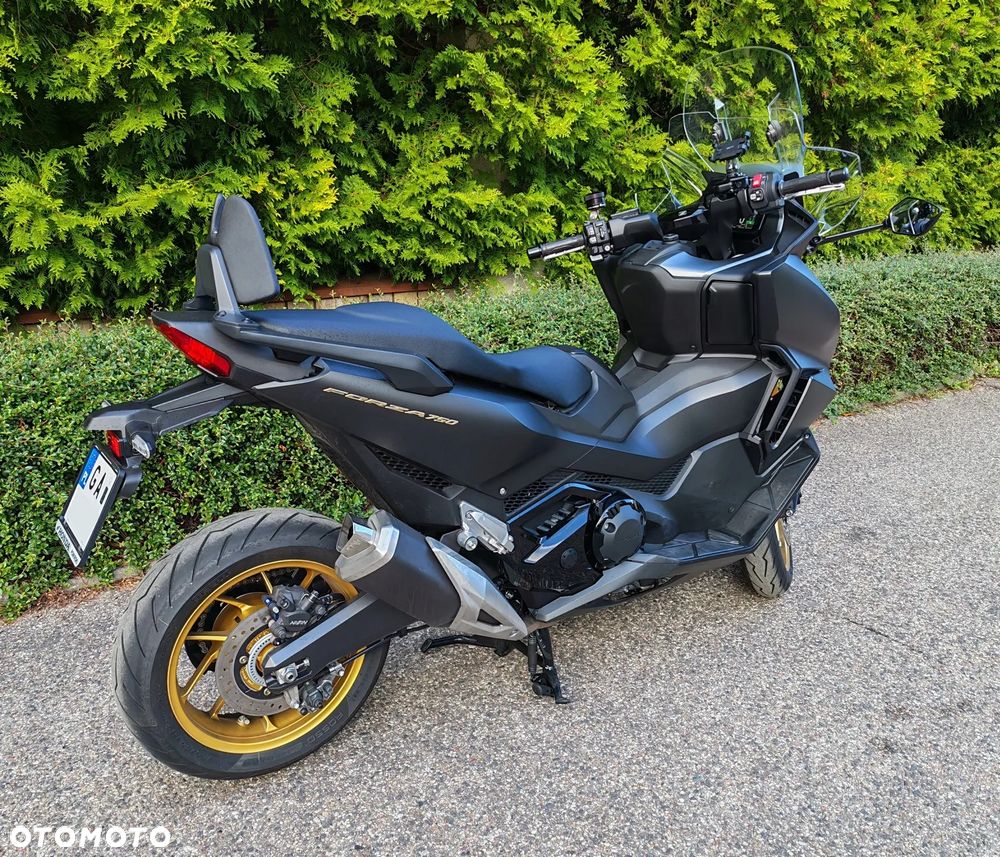 Honda NSS - 2