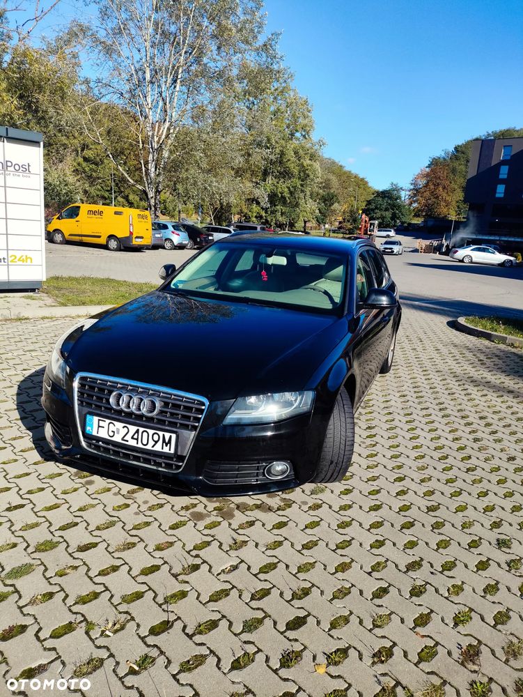 Audi A4 Avant - 1