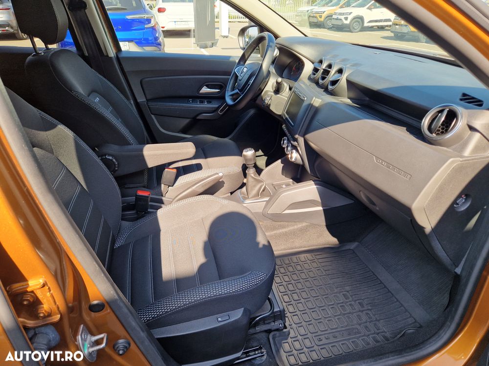 Dacia Duster TCe 150 GPF SL Orange - 23