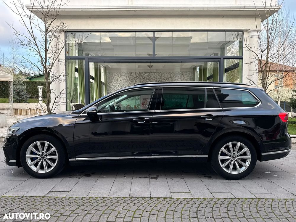 Volkswagen Passat - 24