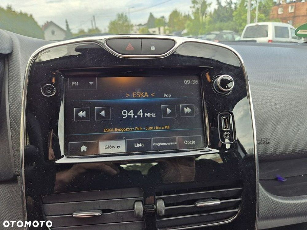 Renault Clio - 15