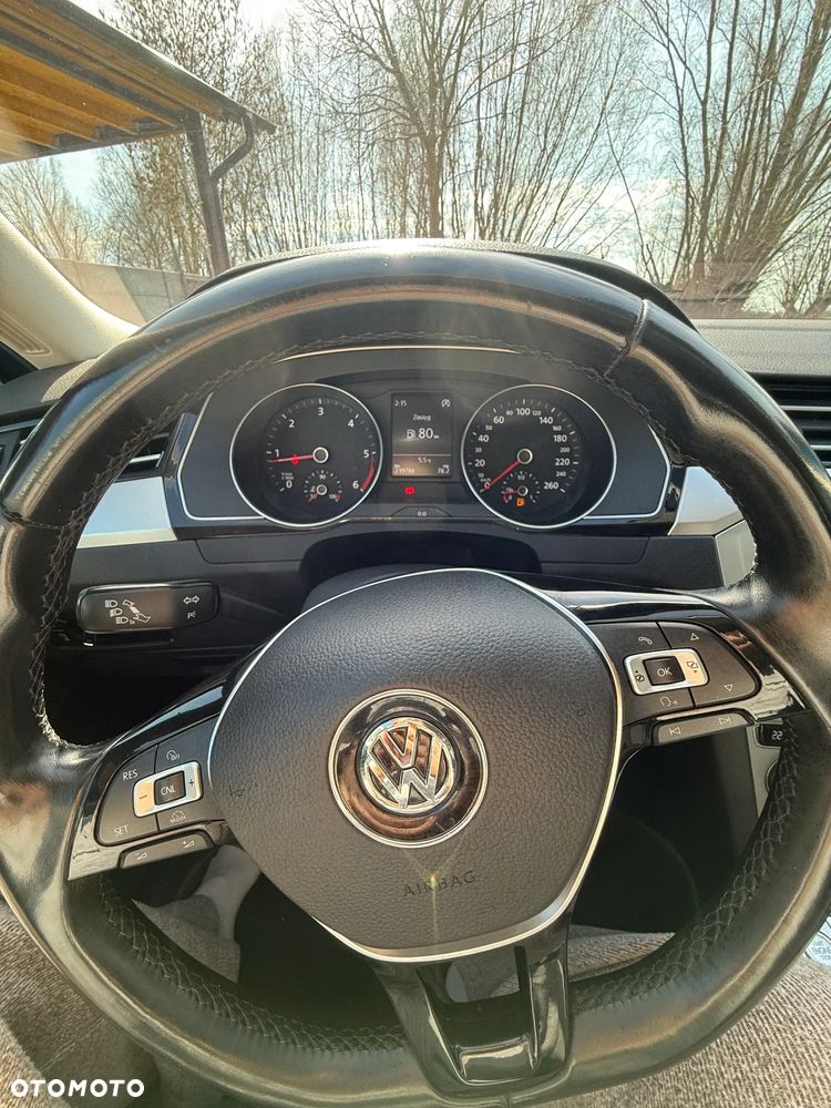 Volkswagen Passat Variant 2.0 TDI (BlueMotion Technology) Comfortline - 13