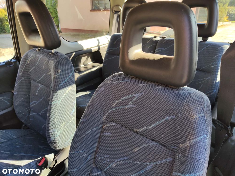 Suzuki Jimny 1.3 - 6