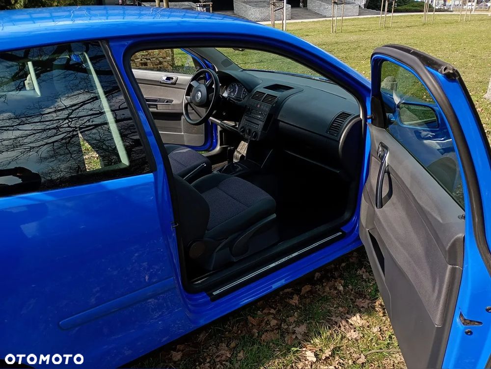 Volkswagen Polo 1.2 12V Comfortline - 9