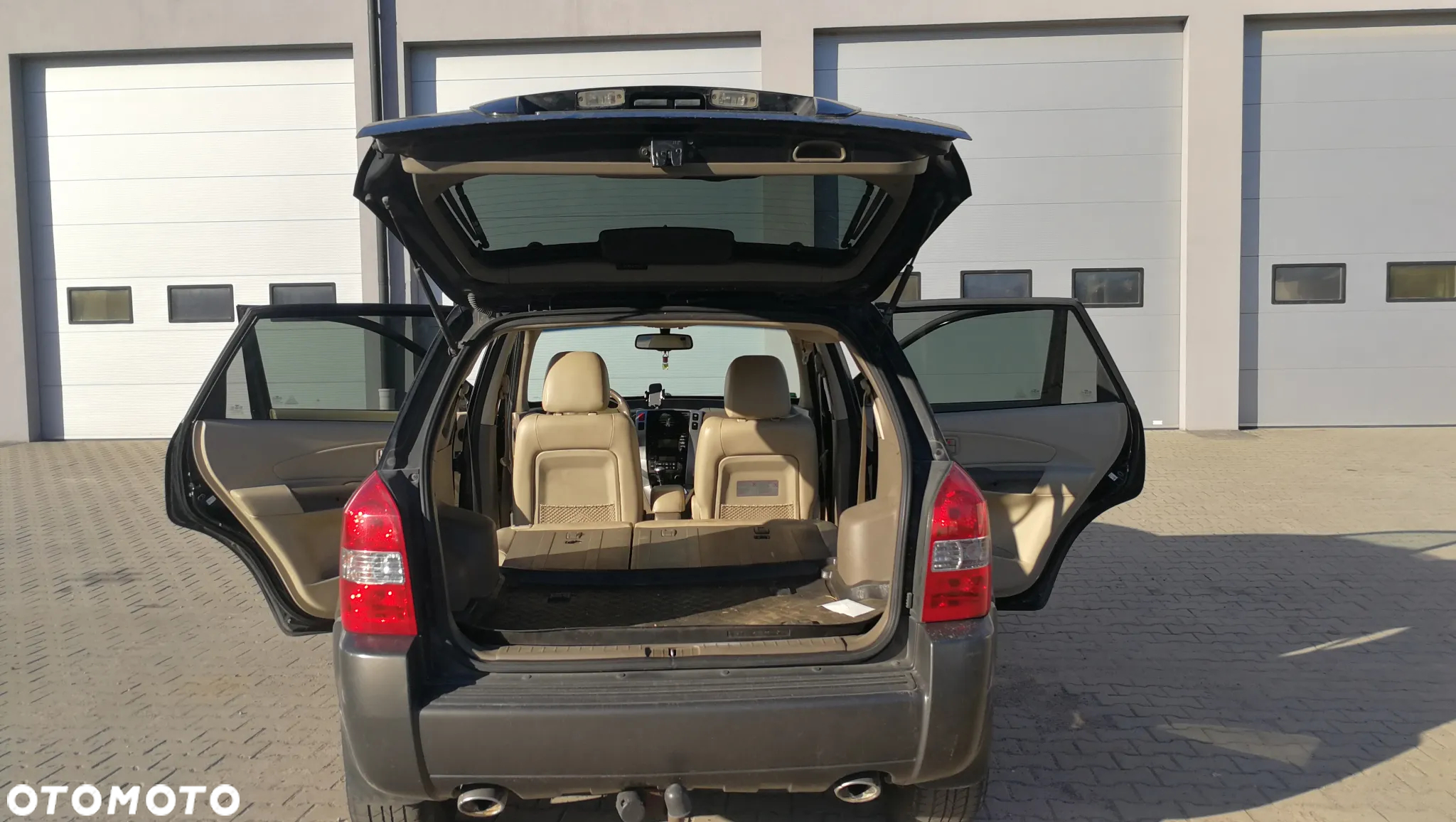 Hyundai Tucson 2.0 CRDi VGT 4WD GLS - 8