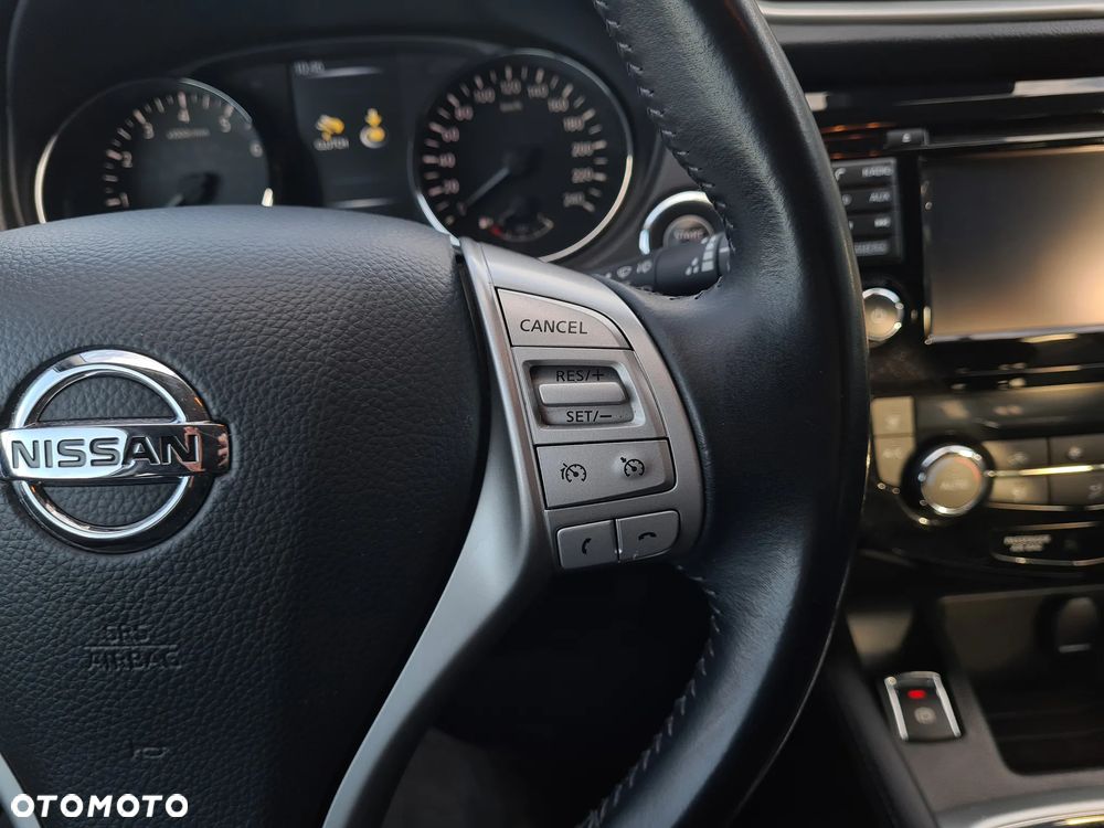 Nissan Qashqai 1.6 DIG-T N-Connecta - 12