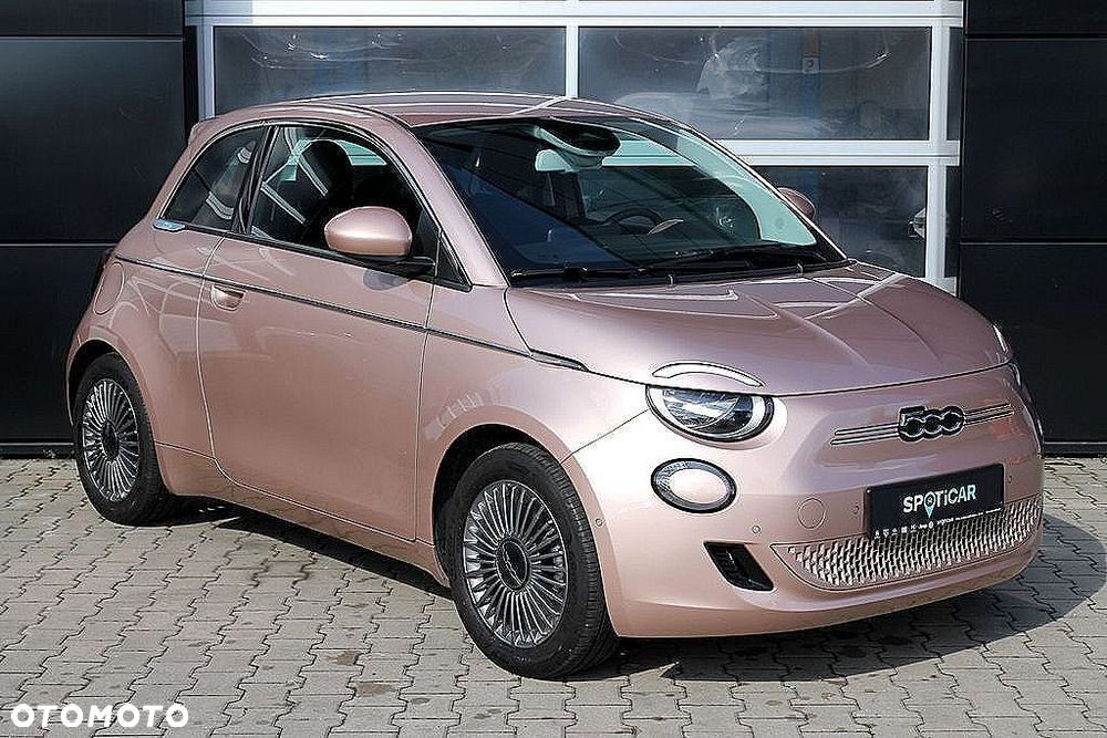 Fiat 500e - 16