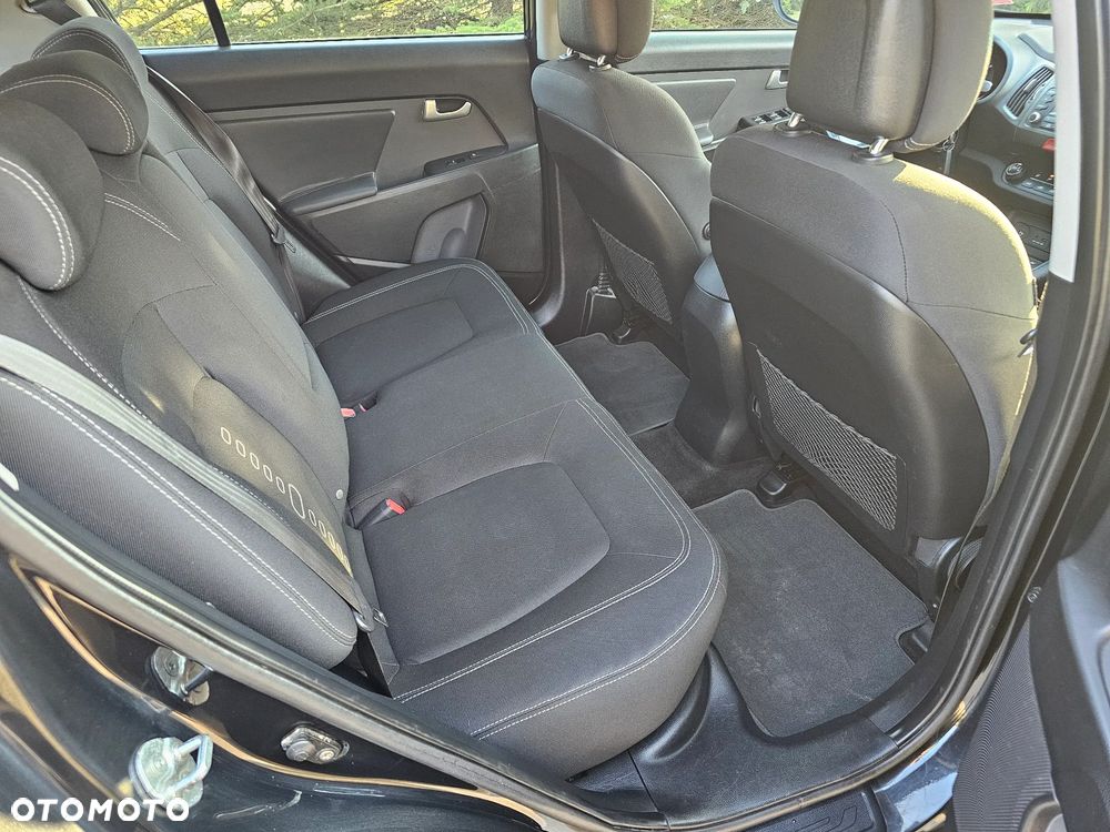 Kia Sportage 2.0 CVVT 2WD Vision - 23